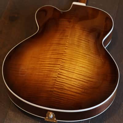 Heritage Golden Eagle Archtop Hollow Body Electric Guitar Antique Sunburst + OHSC image 15