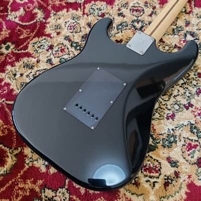 *NEW OLD STOCK* 2010 Fender Japan Disney Official Mickey Mouse Stratocaster ST-Mickey D-120, 1 of 100, MIJ image 19