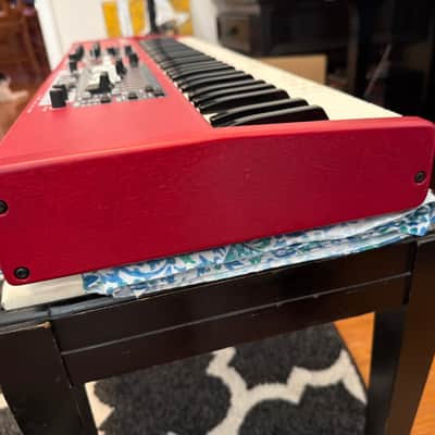 Nord Electro 6D SW61 Semi-Weighted 61-Key Digital Piano 2018 - 2022 - Red image 4
