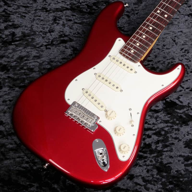 FENDER USA American Professional Stratocaster Rosewood Candy Apple Red [US17045280] (05/19)