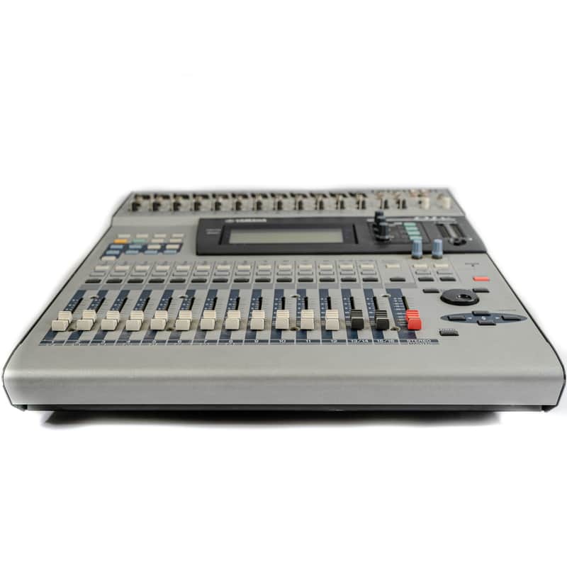 Yamaha 01V Digital Mixer 【公式通販】