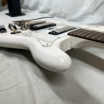 Epiphone Crestwood Custom Tremotone - Polaris White image 16