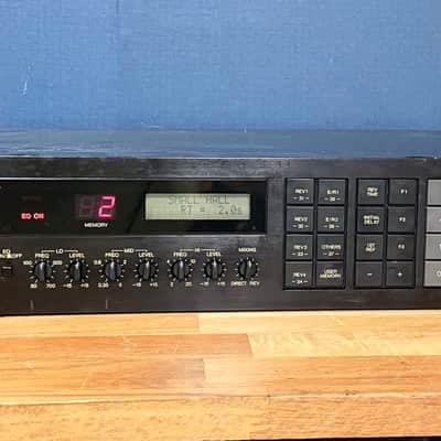 Yamaha REV 7 Digital Reverberator - Black