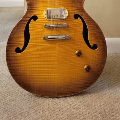 Robin Savoy 2009-2011 - Vintage Amber Burst image 1