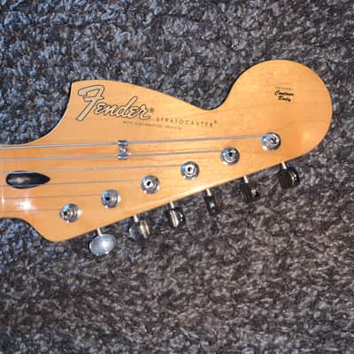 2017 Fender Jimi Hendrix Artist  Series Signature  Stratocaster  Olympic White Stratocaster electric guitar image 2