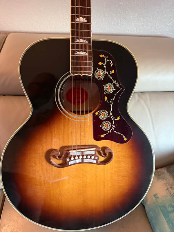Gibson SJ-200 Original 2022 Vintage Sunburst image 1