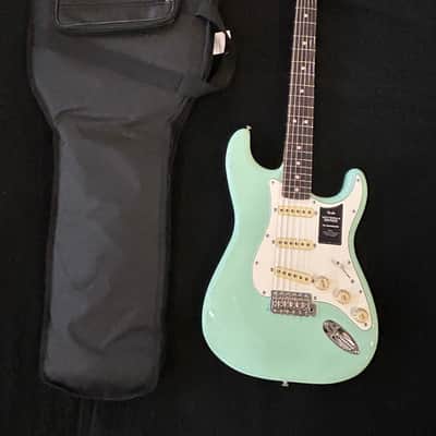 Fender Vintera II '70s Stratocaster with Rosewood Fretboard Surf Green #MX23109950 7lbs 15.1 oz image 6