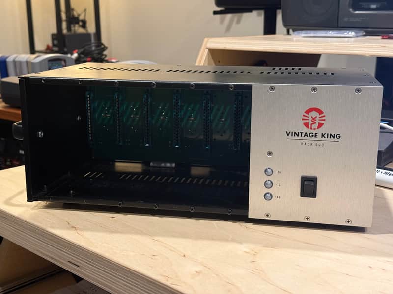 Vintage King Rack 500 - 6 Slot 500 Series Rack image 1