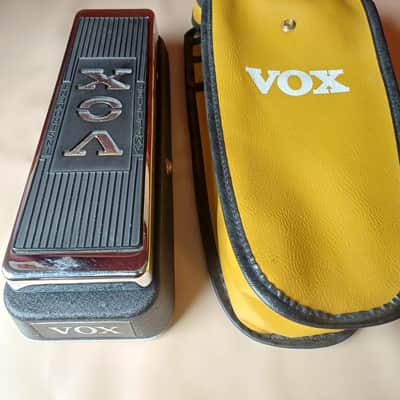 Vox V847 Wah 1994 - 2006 - 90s Black / Chrome Bag image 1