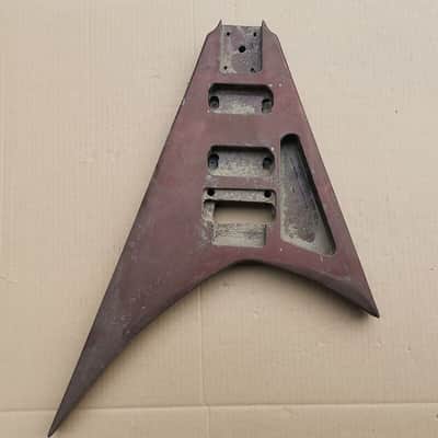 DIY Project Flying V Style Guitar Red Body image 1