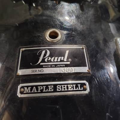 Pearl Maple Shell Bass Drum 22x16 - Black Wrap image 2