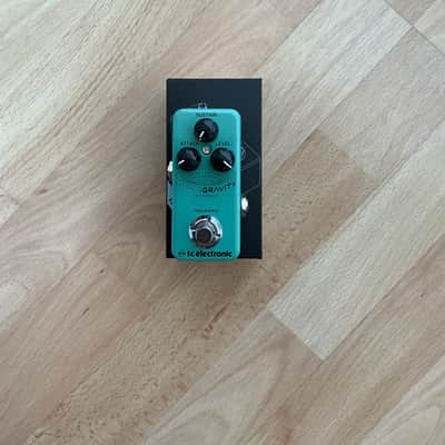 TC Electronic HyperGravity Mini Compressor 2017 - Present - Teal image 3