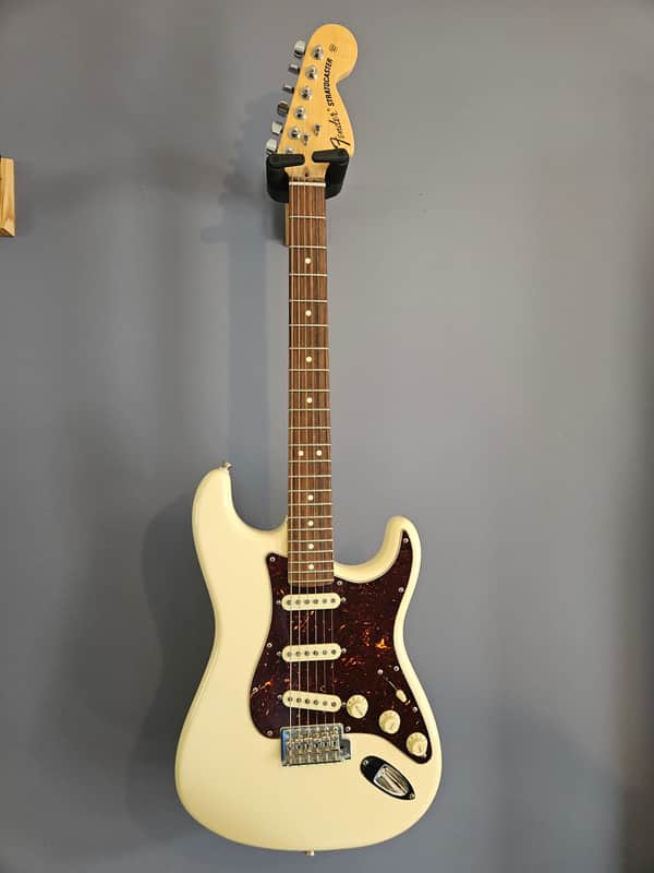 Fender American Special Stratocaster 2017 - Olympic White
