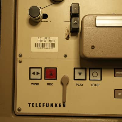 Telefunken M21 tapemachine image 3