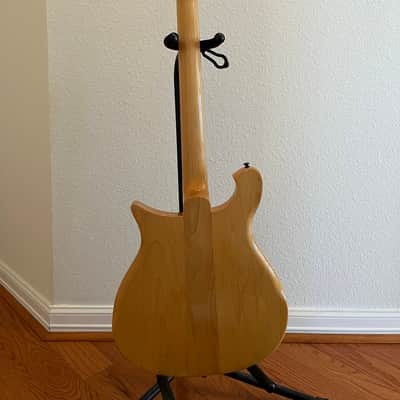 Rickenbacker 610/12 1992 Mapleglo image 4
