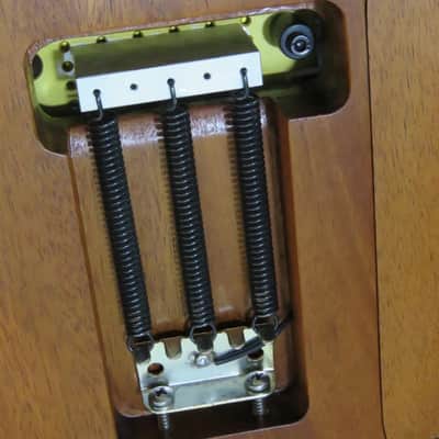 Nova Guitar Parts 6-String Headless Tremolo Bridge - Black image 9