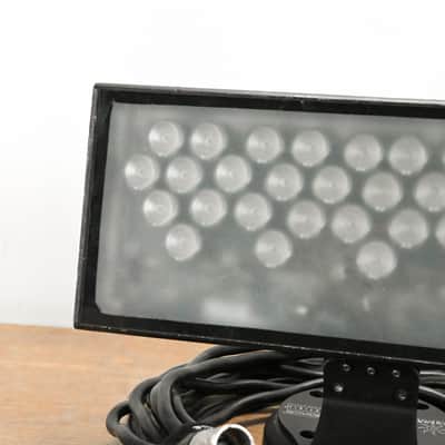 Philips Color Kinetics ColorBlast 12 Wash Light Fixture CG011PV image 3