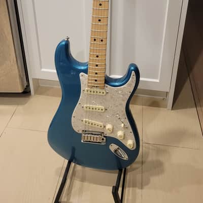 Fender American Elite Stratocaster Electric Guitar – Ocean Turquoise image 2