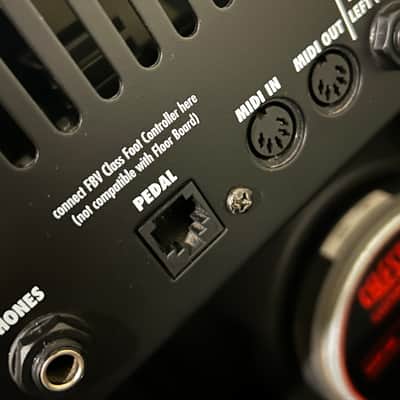 Line 6 Flextone III XL 150-Watt 2x12" Stereo Digital Modeling Guitar Combo 2003 - 2009 - Black image 15