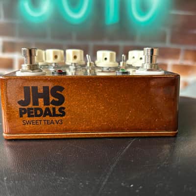 JHS Sweet Tea V3 Dual Overdrive Guitar Effects Pedal image 5