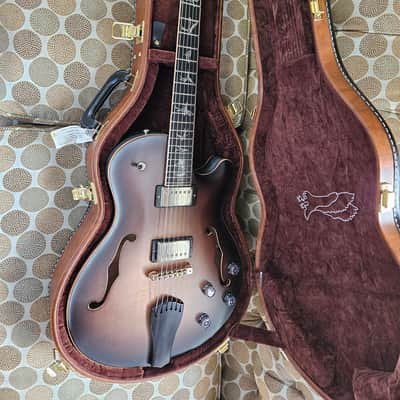 PRS Private Stock Singlecut Archtop, Bear Claw Spruce, Satin Frostbite, Ziricote Neck, Ebony Board with Brushstroke Birds Inlays, Aluminum-bronze 2-piece bridge, Ebony Tailpiece. image 10
