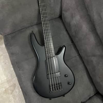 Ibanez GWB35-BKF Gary Willis Signature Soundgear Fretless 2004 - Present - Black Flat image 2