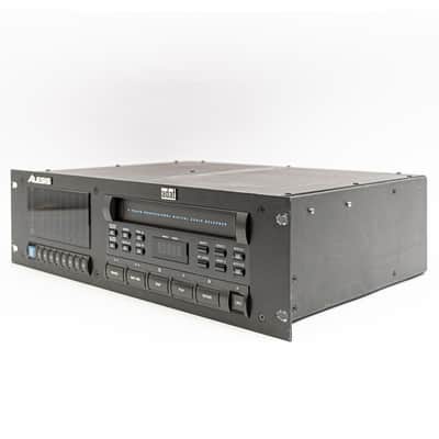Alesis ADAT 8-Track Digital Audio Recorder 16-Bit S-VHS w/ LRC Remote image 4