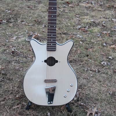 1964 Danelectro Convertible/Acoustic image 2