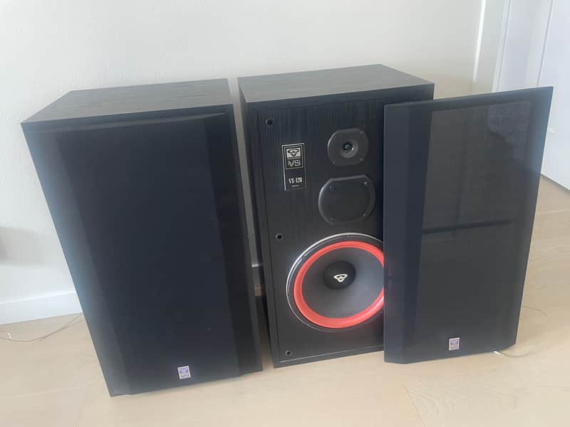 Cerwin-Vega VS120
