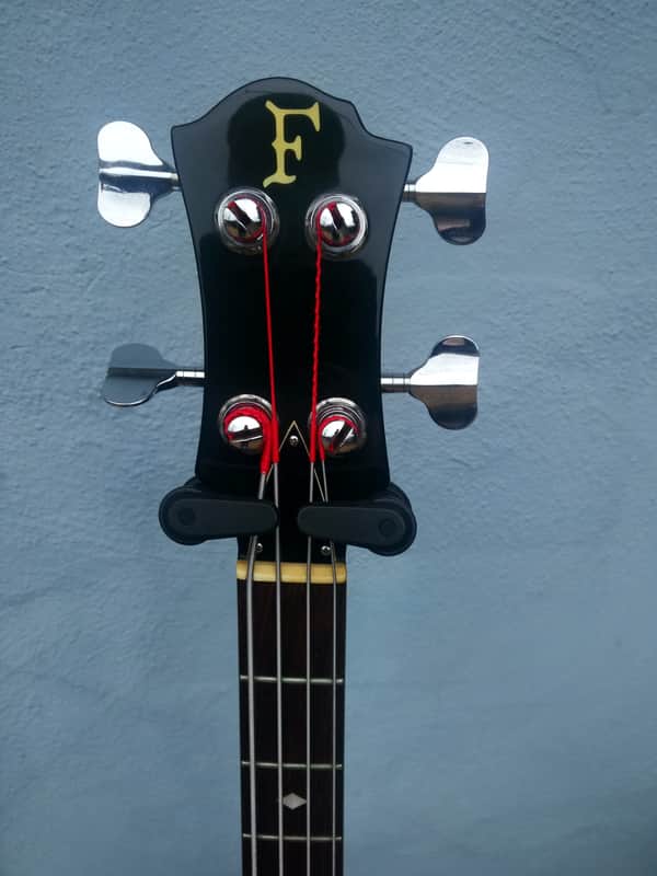 fernandes MB-65 プレシジョンタイプ モッキンバードベース Fernandes MB-65 - Mockingbird Copy - Both sublime AND ridiculous