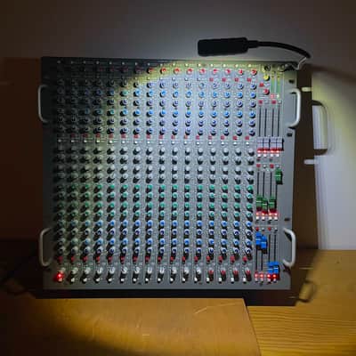 Crest Audio XRM 20 X-Rack – MATRIX / MONITOR mixer image 3