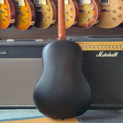 Ovation Pro Series Ultra 1516VRM-G 2025 - Vampira Red image 15