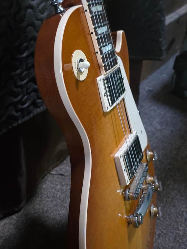 Gibson Les Paul Lite 2019 - Honeyburst image 1
