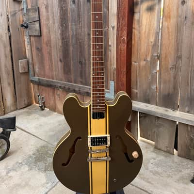 Epiphone Tom DeLonge Signature ES-333 2008 - 2019 - Brown with Cream Stripe image 3
