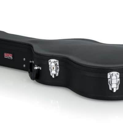 Gator - Classical Guitar Wood Case image 2