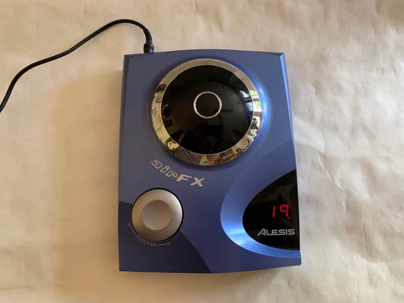Alesis AirFX Hand Theramin-like Sound and Effects Controller image 1