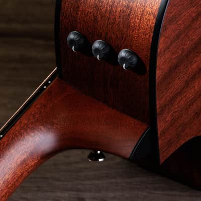 Taylor 312ce 12-Fret V-Class Acoustic-electric Guitar, Natural with Case image 8