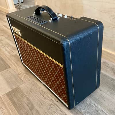 Vox AC10C1 Custom 10-Watt 1x10" Guitar Combo image 3