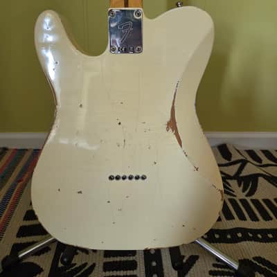 Fender Telecaster Deluxe, aged white Chris Shiflett Artist Series image 4