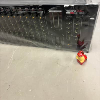 Roland m-160 vintage line mixer image 2