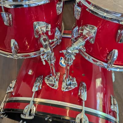 Beverley "Panorama" Drumkit 1960s-70s - Red Silk image 11