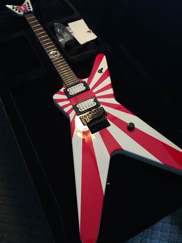 Rare Dean MkH Matt Heafy Signature ML Guitar Mint Condition Rising