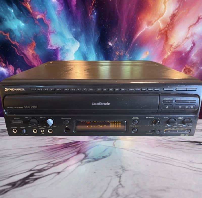 Pioneer CLD-V840 LD/CD Multi Laser Disc Player Tray Doesn't Open Needs Belts image 1