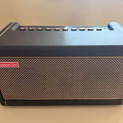 Positive Grid Spark 40 40-Watt 2x4" Modeling Guitar Combo 2020 - Present - Black image 15