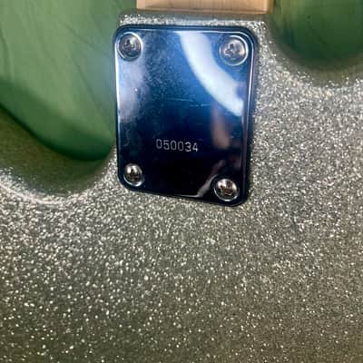DiPinto Galaxie 2 - Silver Sparkle w/Hard Case image 7