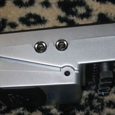 very near A+ (rarely used) Behringer DR600 Digital Reverb (Stereo), DR-600 + box, paperwork, battery, and strings image 5
