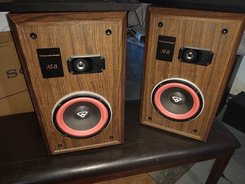Cerwin Vega AT8 speakers in excellent condition -8 1980's