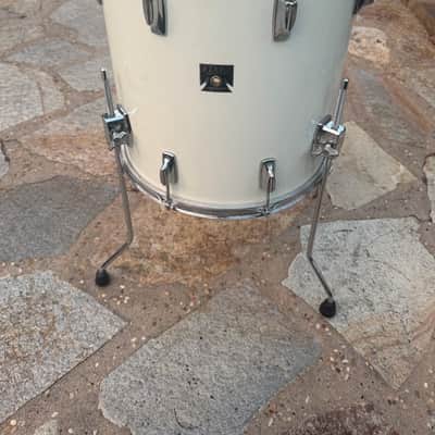 Tama Superstar 80's WHITE 16x16" Floor Tom Drum image 1