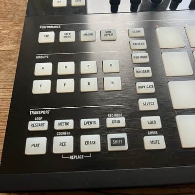 Native Instruments Maschine Studio 2010s - Black image 4