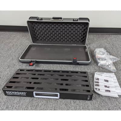 Rockboard 3.2 TRES Pedalboard w/ Touring ABS Case roughly 23 35/64" x 9 19/64" - Open Box You Save! image 1